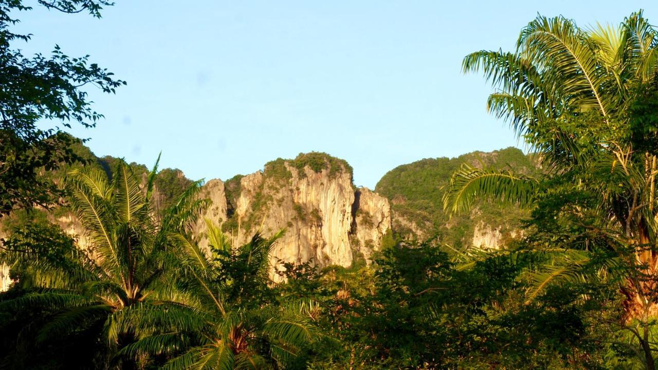 Avare Seaside House Krabi Ao Nam Mao Exterior photo